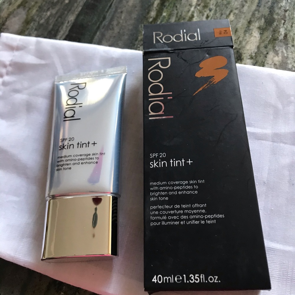 RODIAL 04 Rio  SPF 20 SKIN TINT + Medium coverage